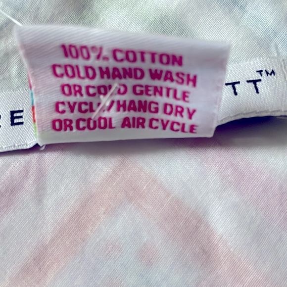 Gretchen Scott TM. Floral Placemat. Only ONE. - Picture 5 of 6